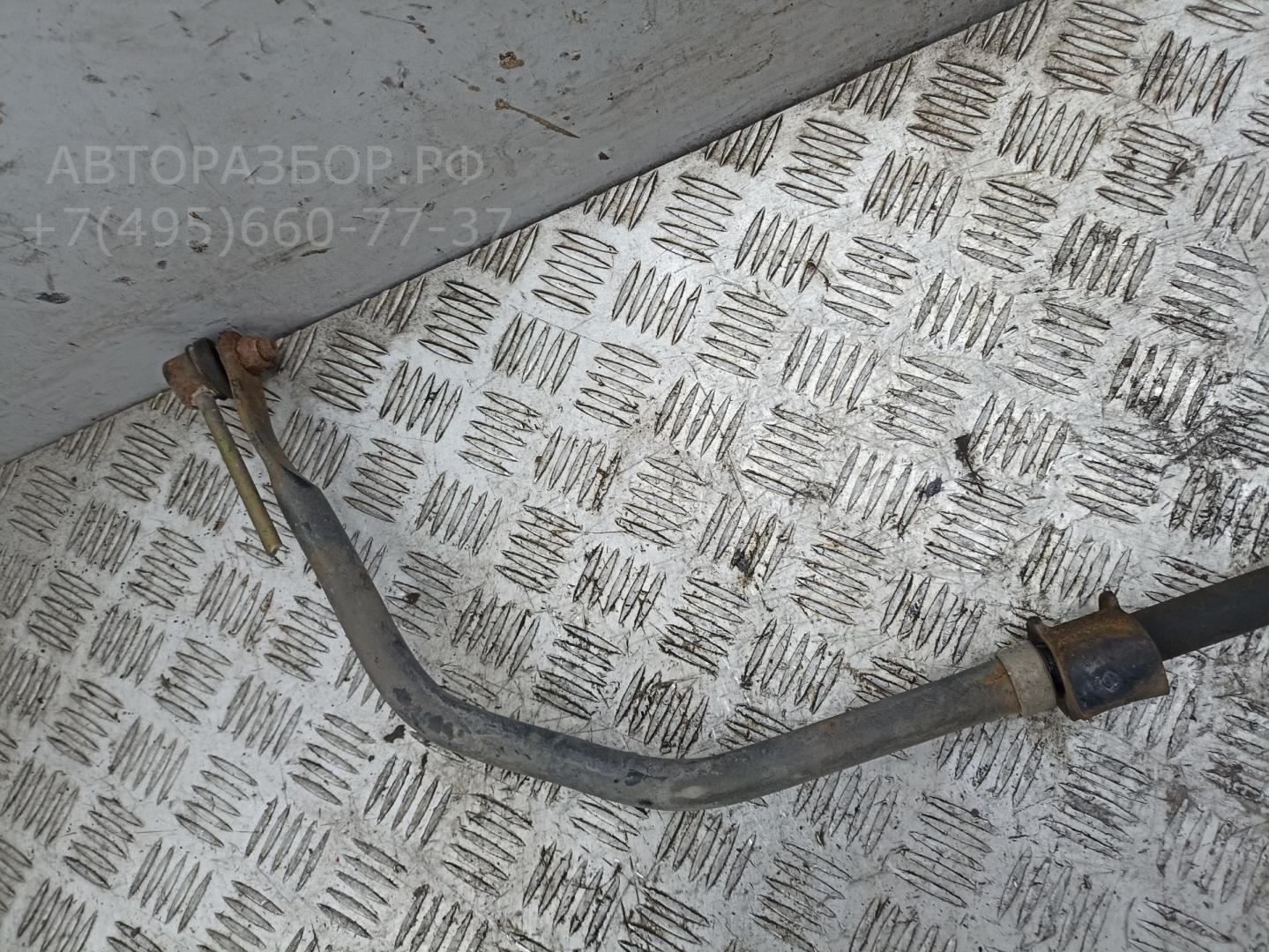 Стабилизатор передний