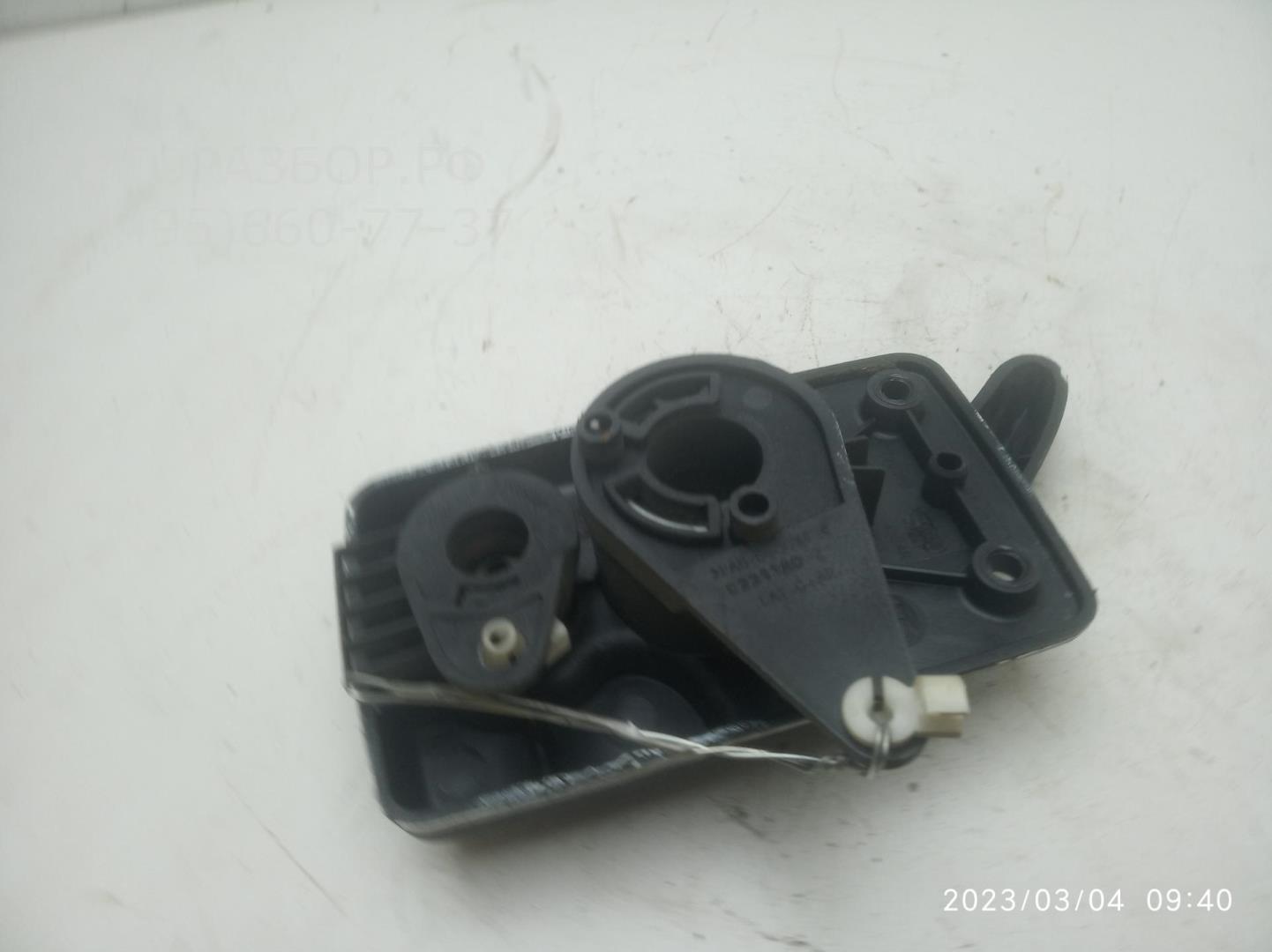 Ручка двери задней внутренняя правая