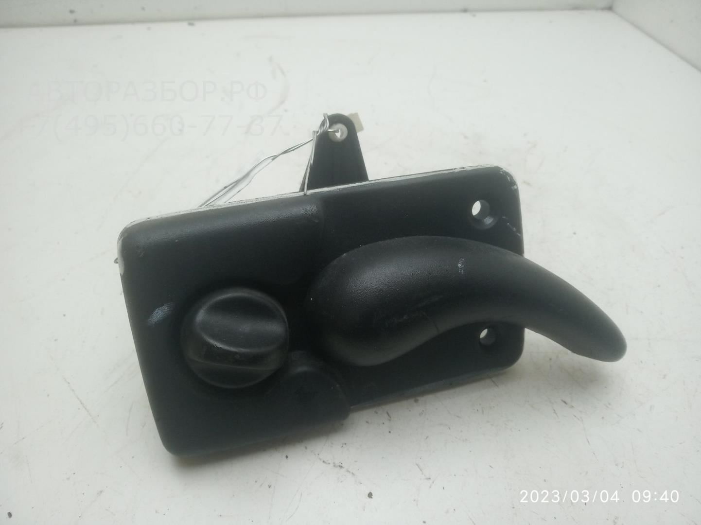 Ручка двери задней внутренняя правая