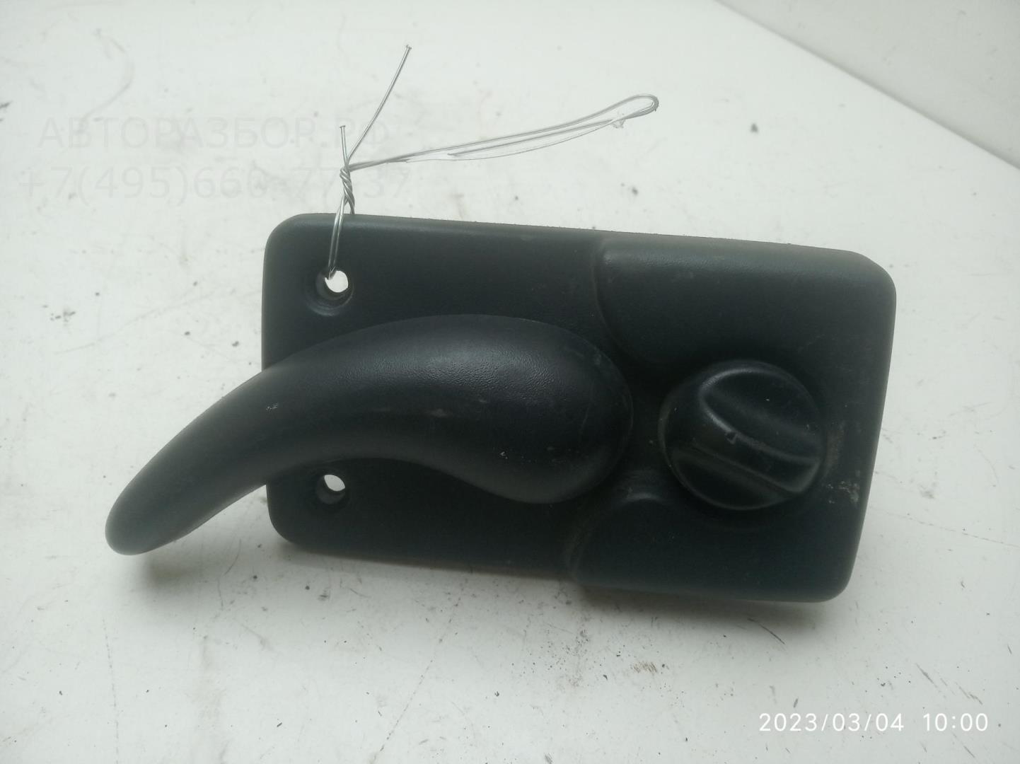 Ручка двери задней внутренняя правая