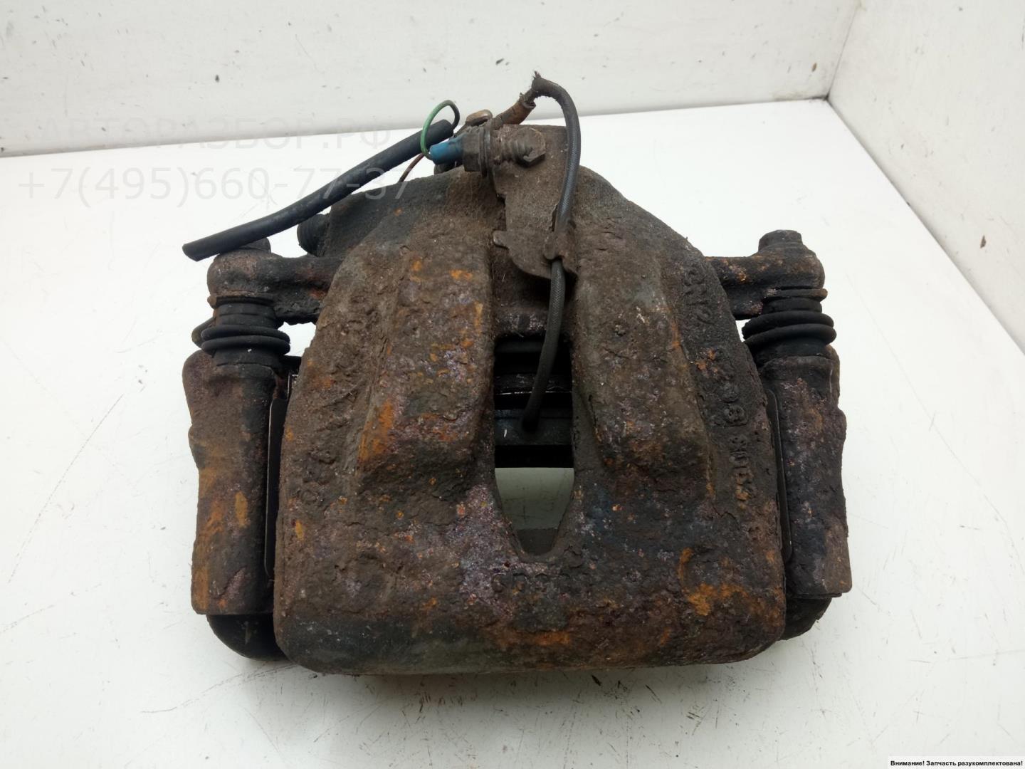 Суппорт передний правый