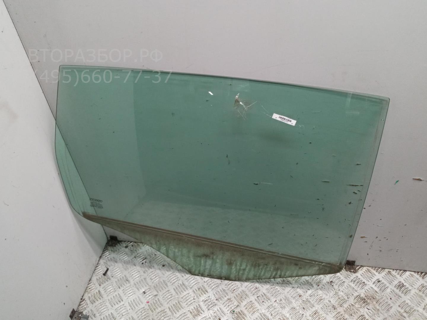 Стекло двери задней правой