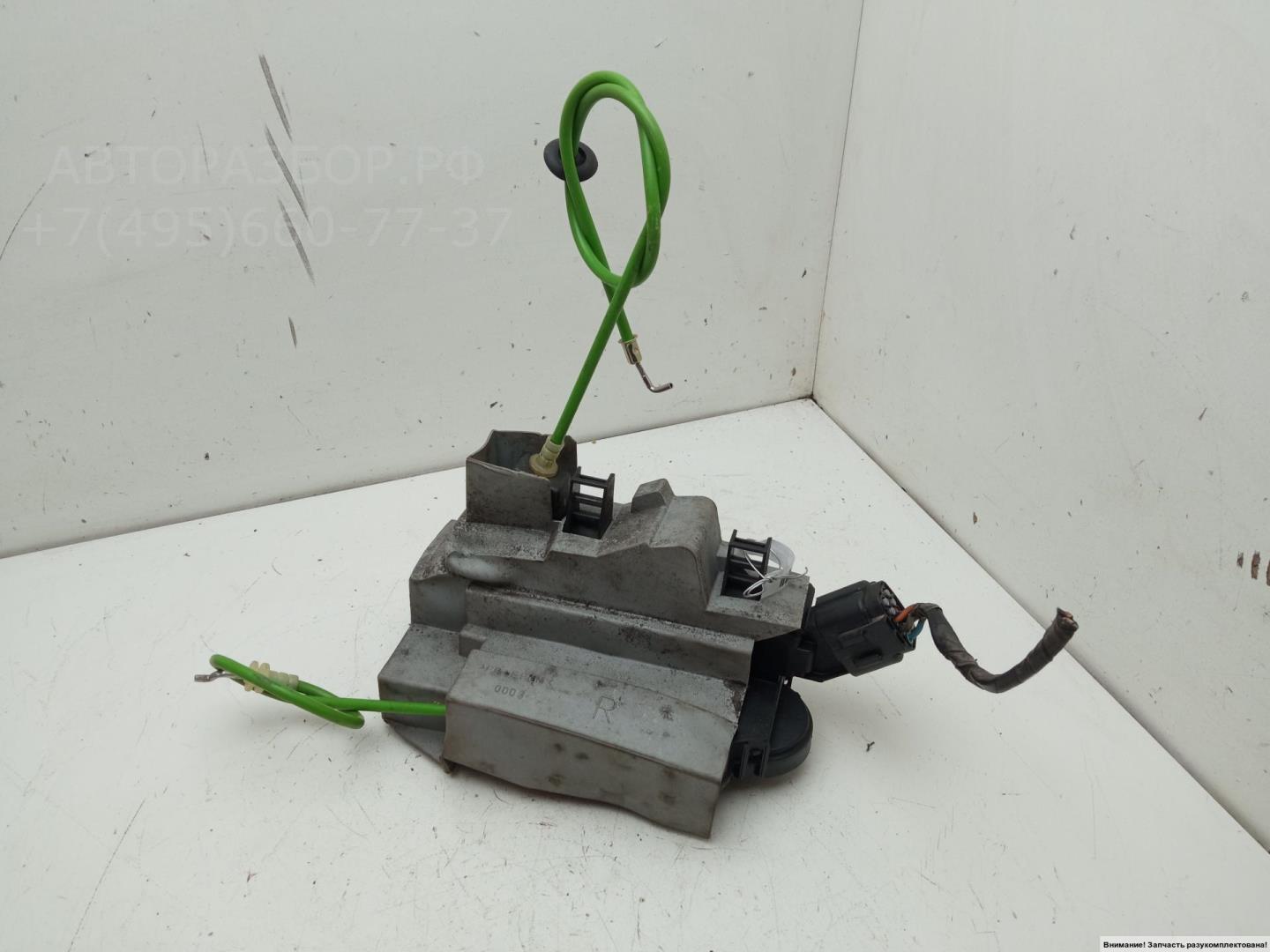 Замок двери задней правой