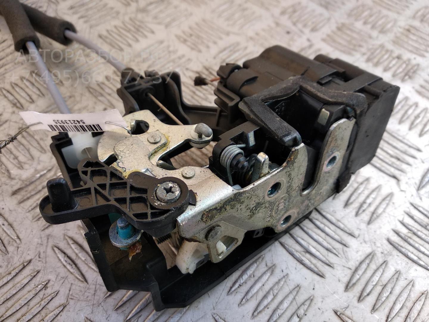 Замок двери задней правой