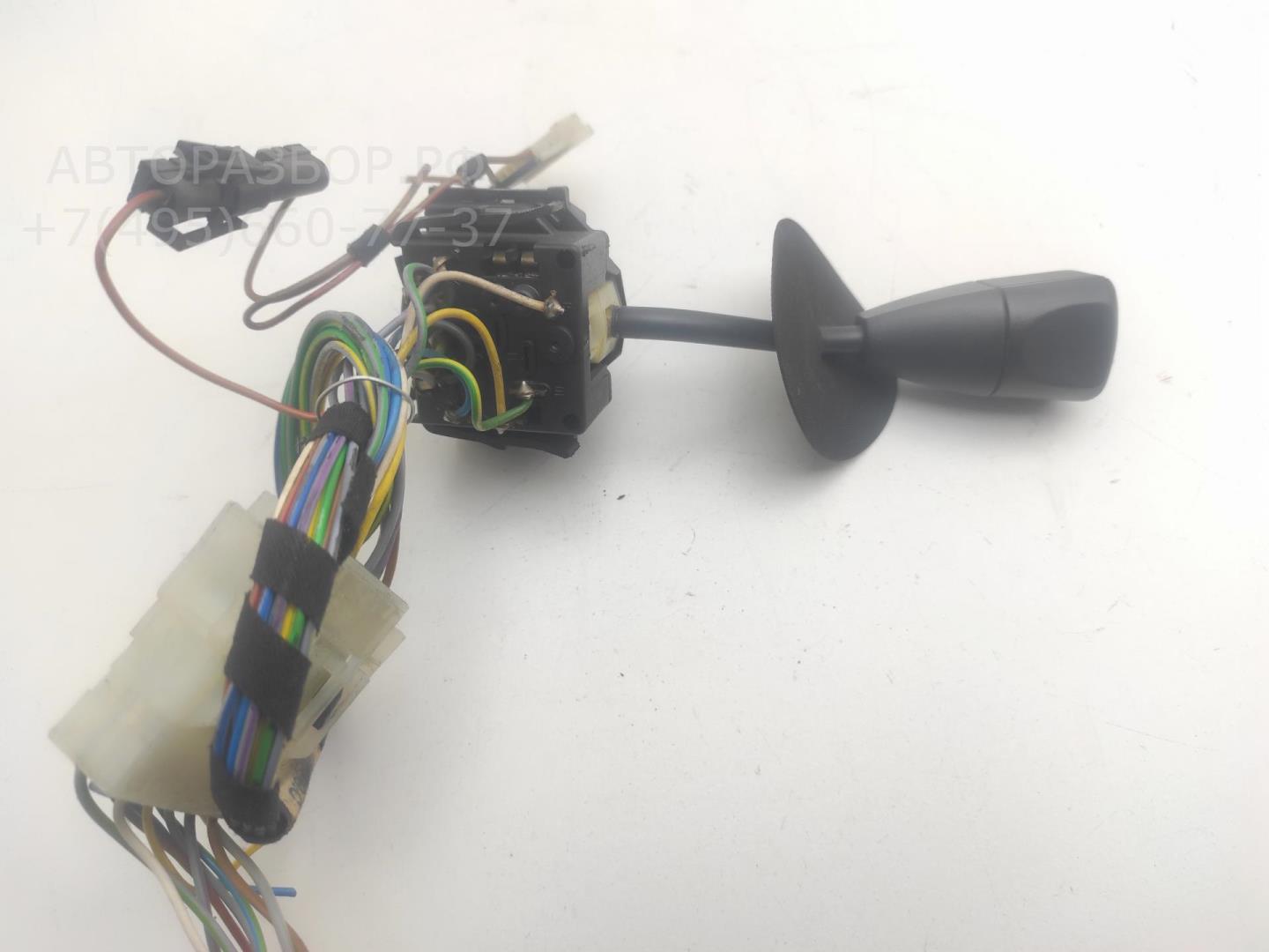 Переключатель поворотов подрулевой