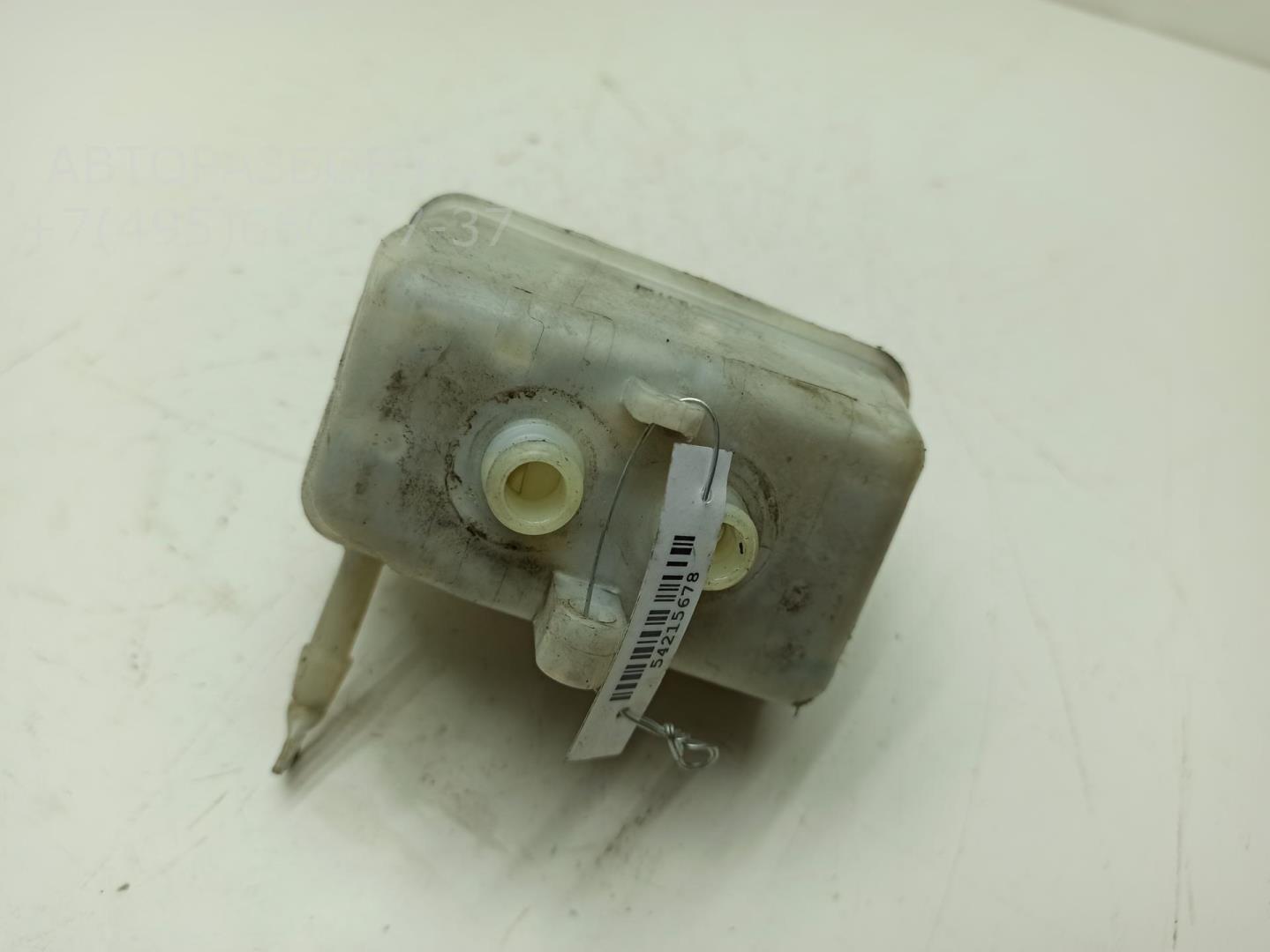 Бачок главного тормозного цилиндра