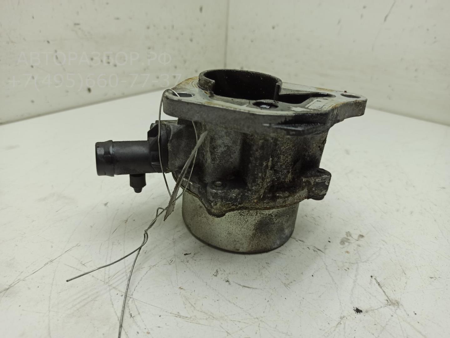 Насос вакуумный