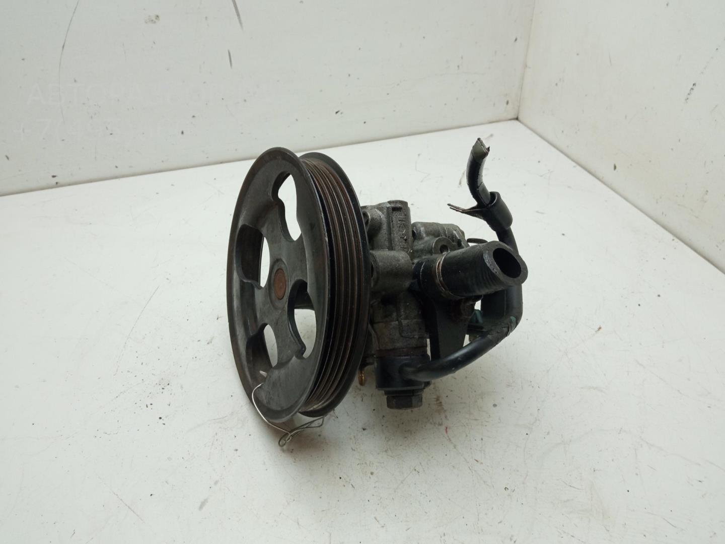 Насос ГУР (гидроусилитель руля)