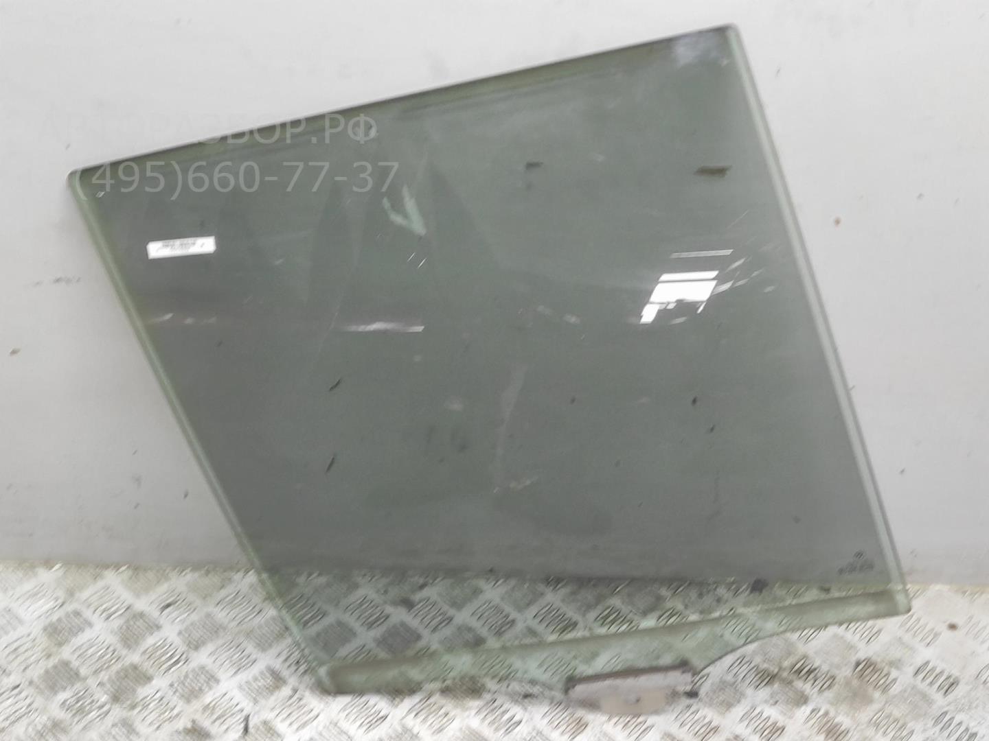 Стекло двери задней правой