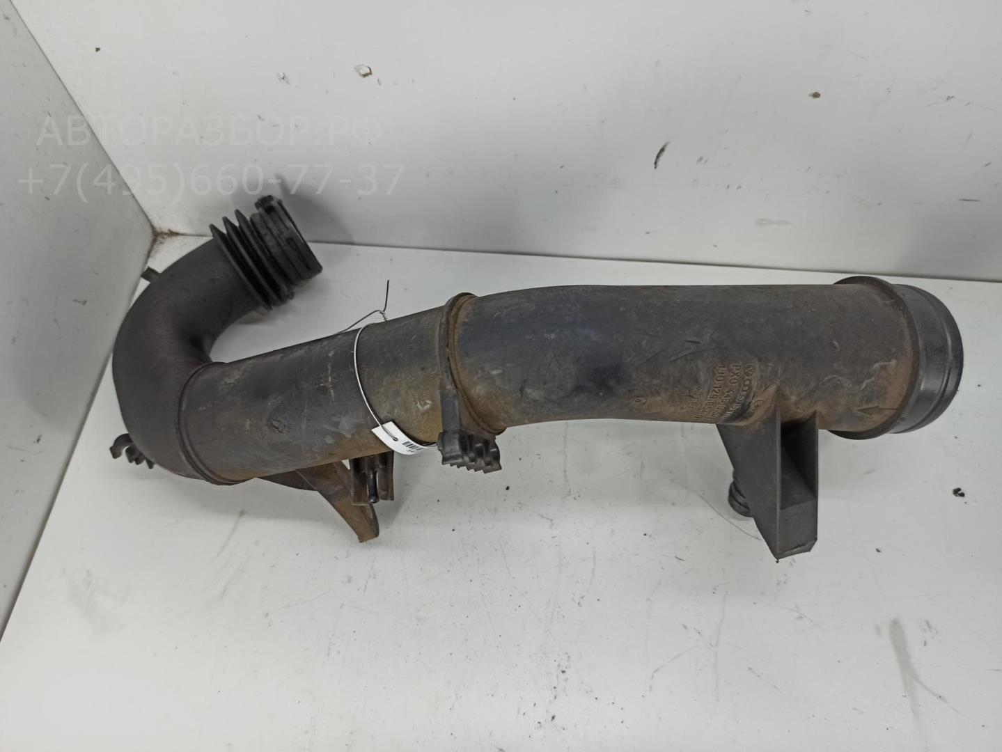 Патрубок воздушного фильтра