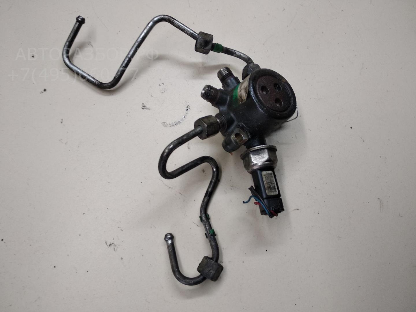 Рейка топливная (рампа)