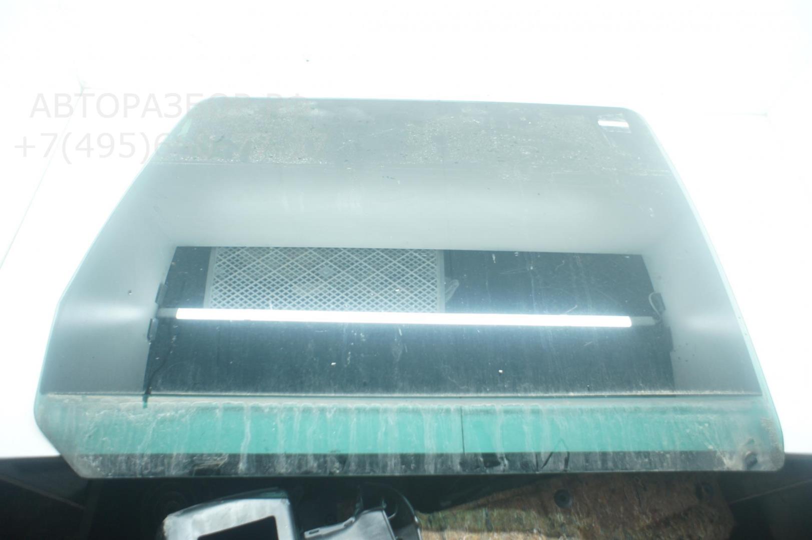Стекло двери задней правой