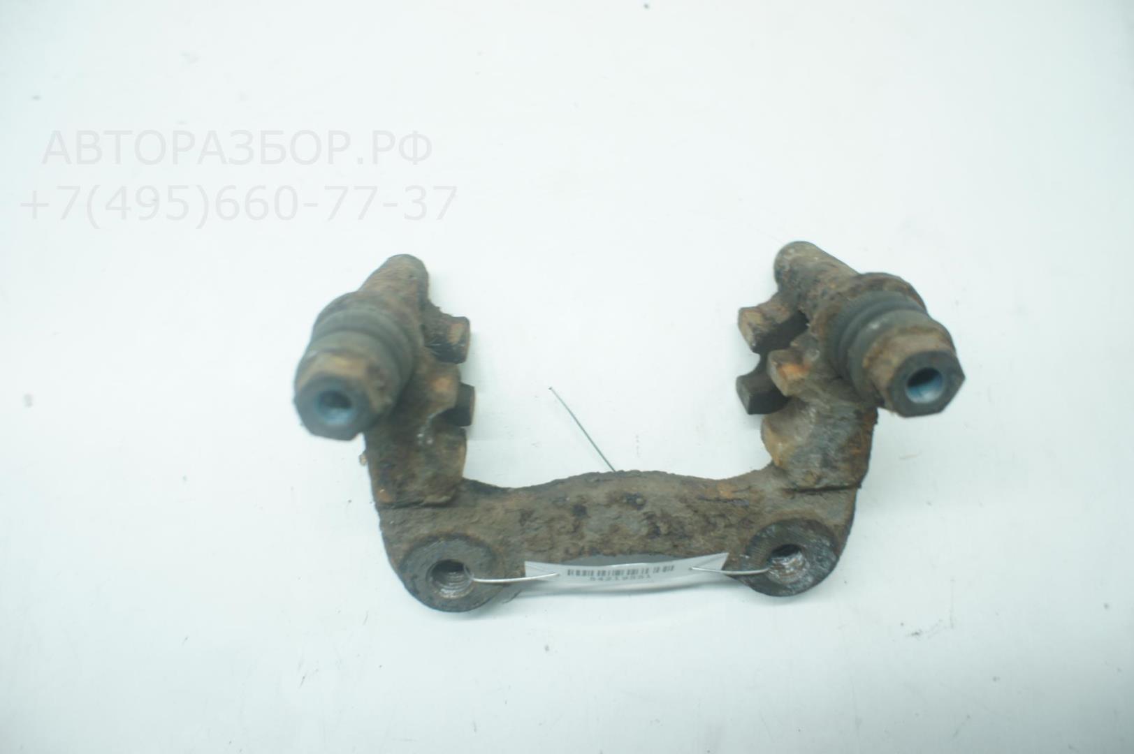 Скоба суппорта заднего