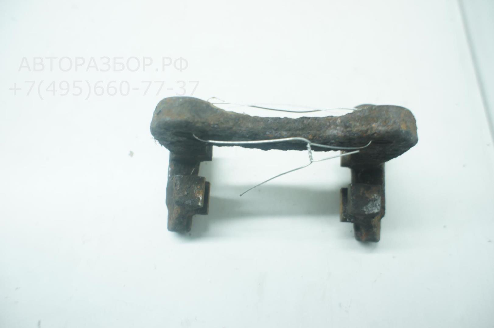 Скоба суппорта заднего