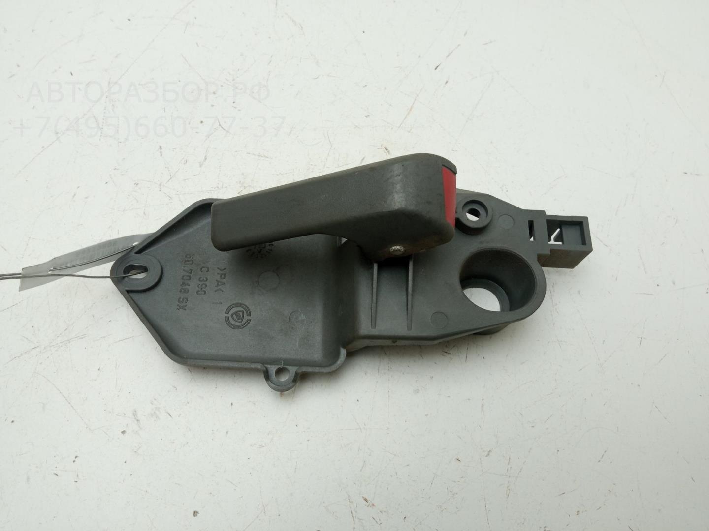 Ручка двери задней внутренняя левая