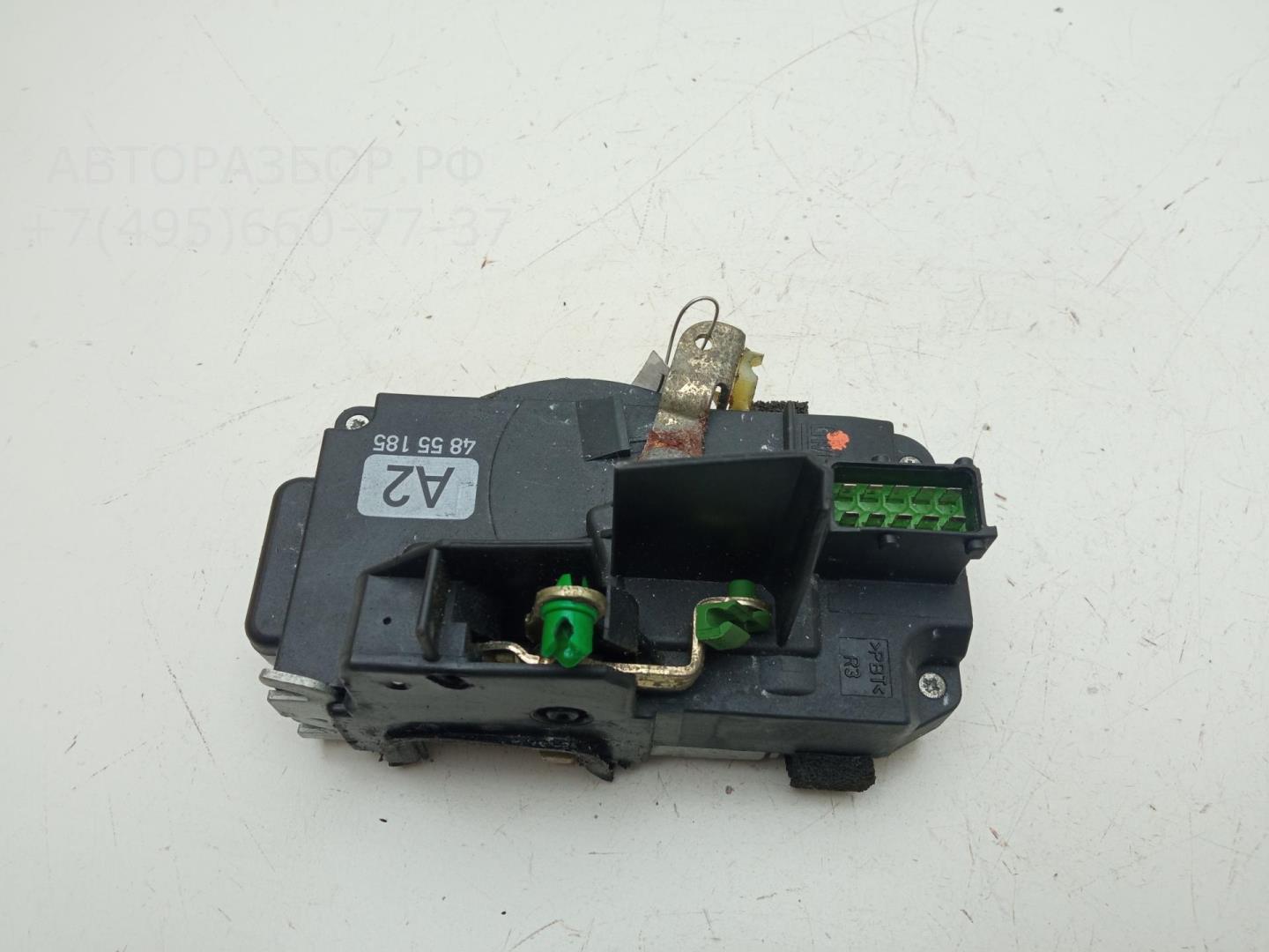 Замок двери передней правой