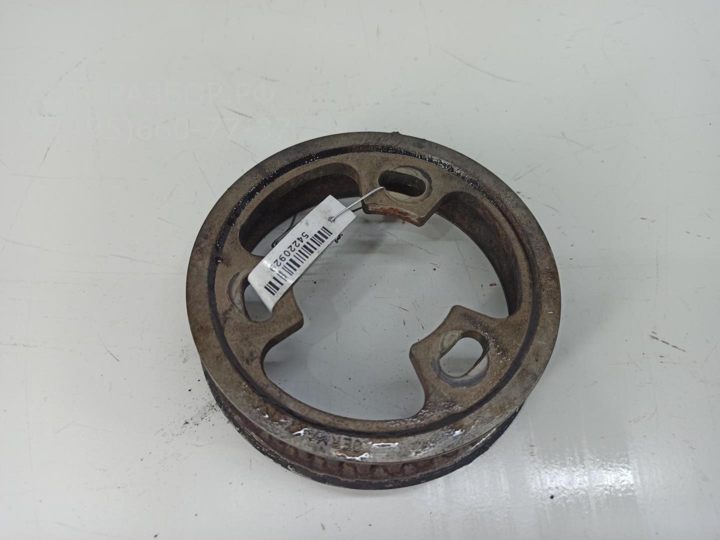 Шкив водяного насоса (помпы)