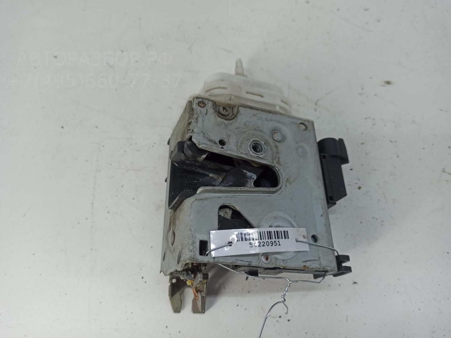 Замок двери передней правой