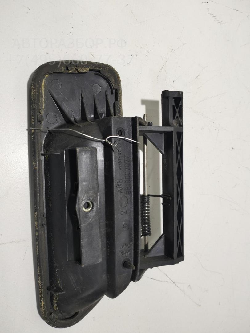 Ручка двери задней наружная левая