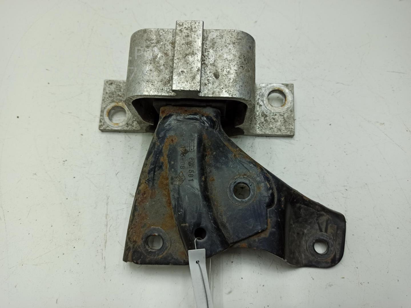 Опора двигателя