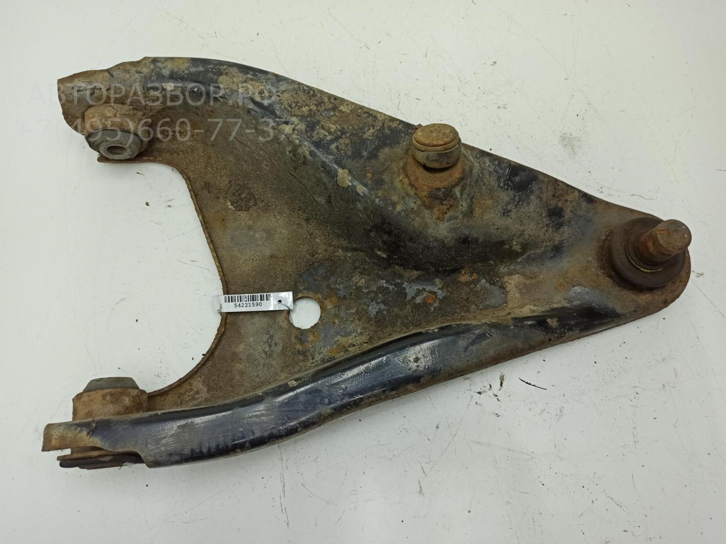 Рычаг передний левый