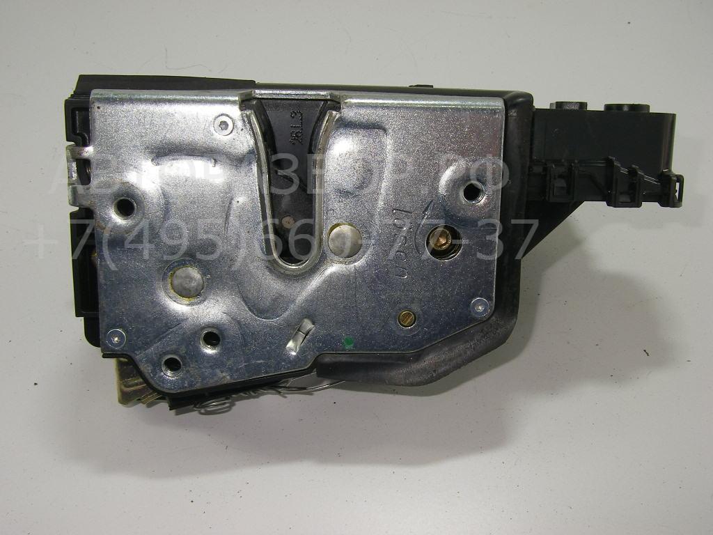 Замок двери передней правой