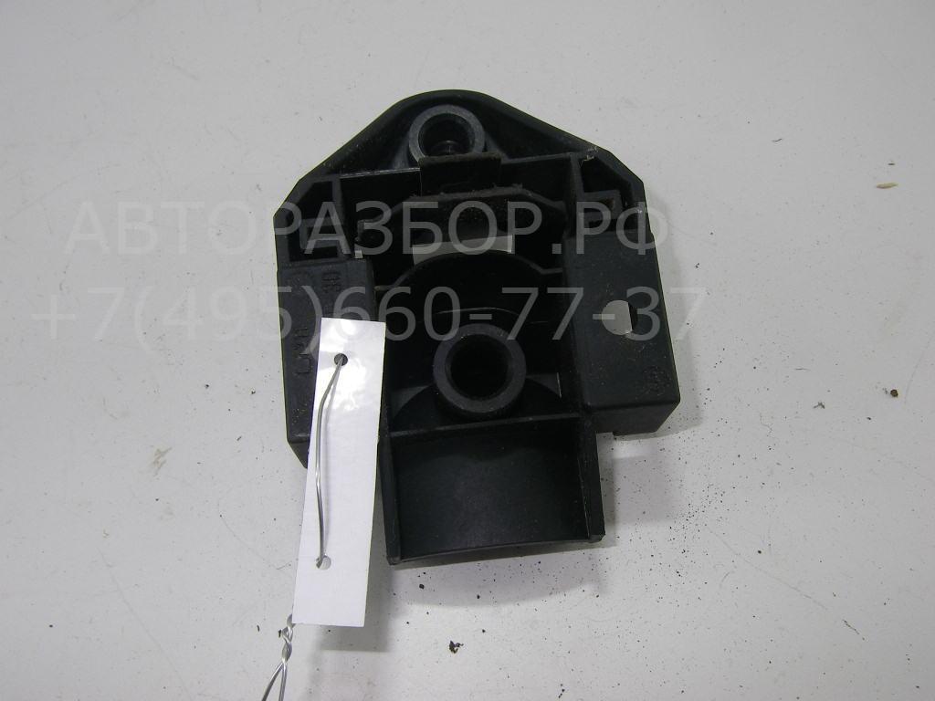 Кронштейн радиатора