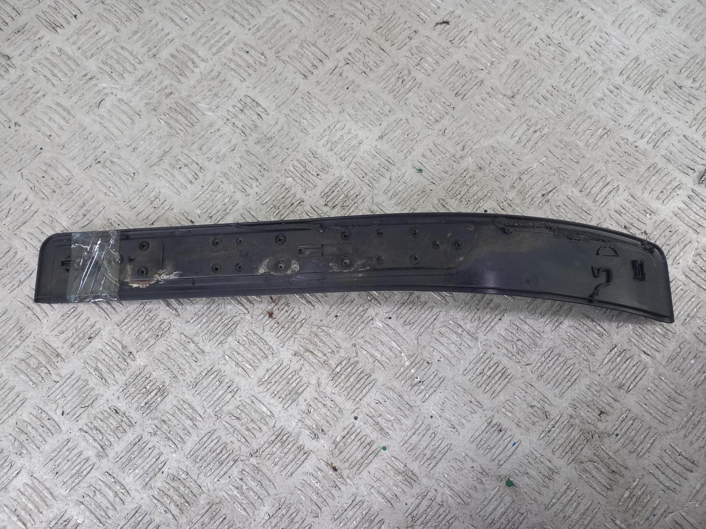 Накладка порога (внутренняя)