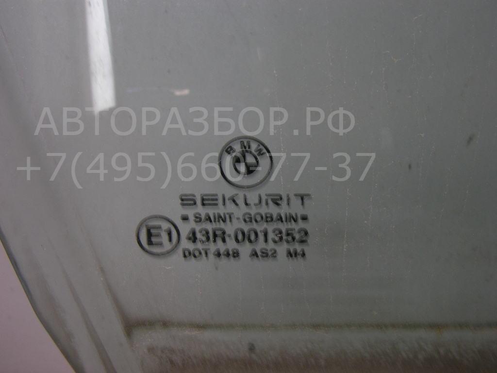 Стекло двери передней правой