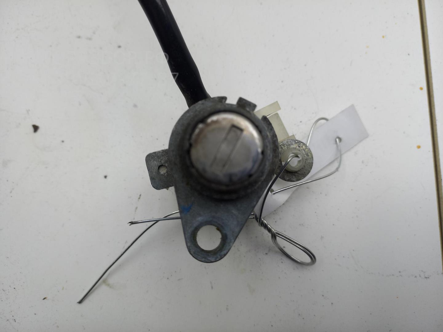 Вставка замка двери