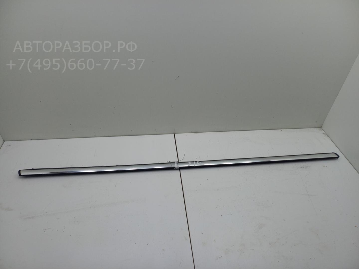 Накладка стекла заднего правого