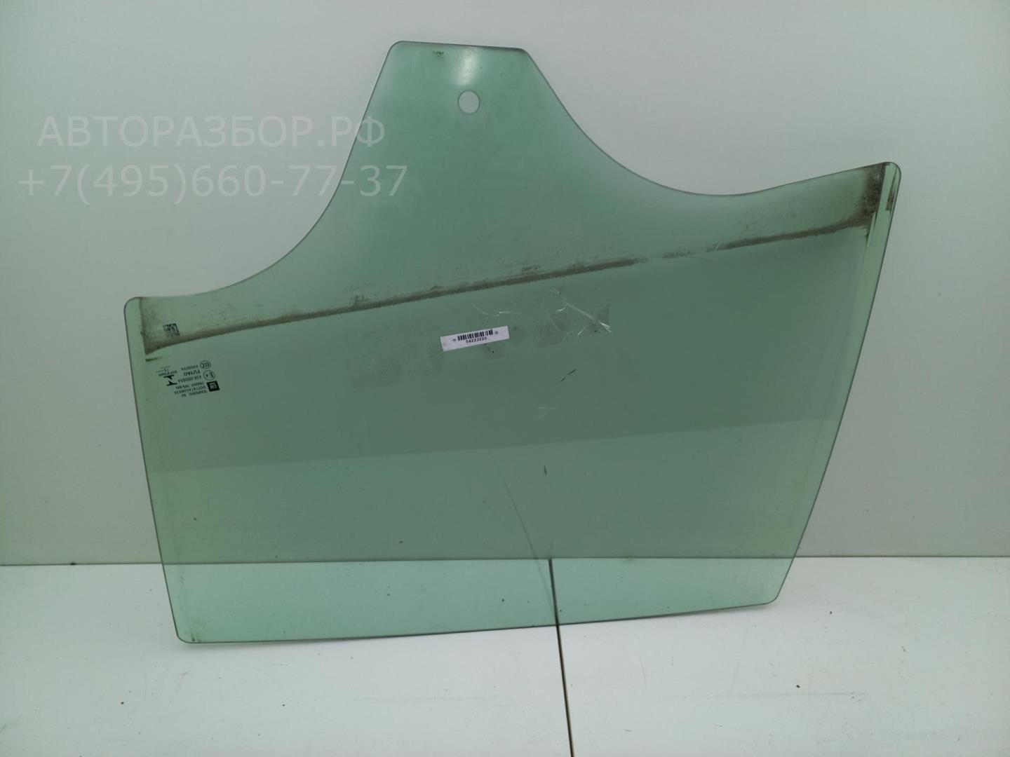 Стекло двери задней левой
