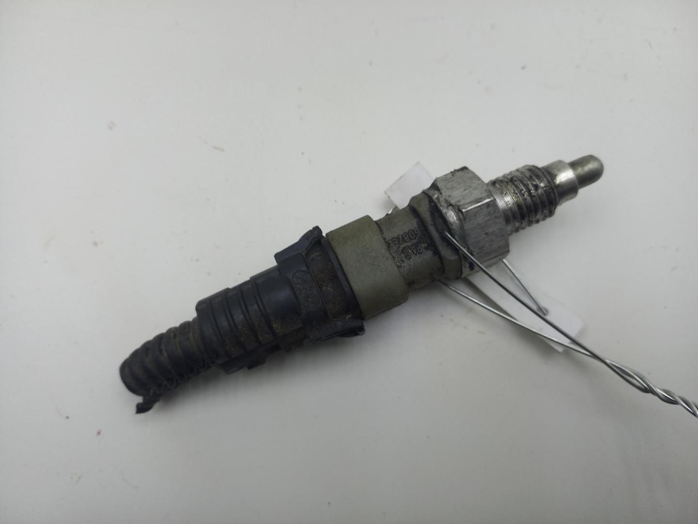 Датчик включения заднего хода