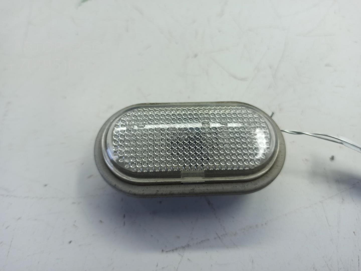 Указатель поворота правый