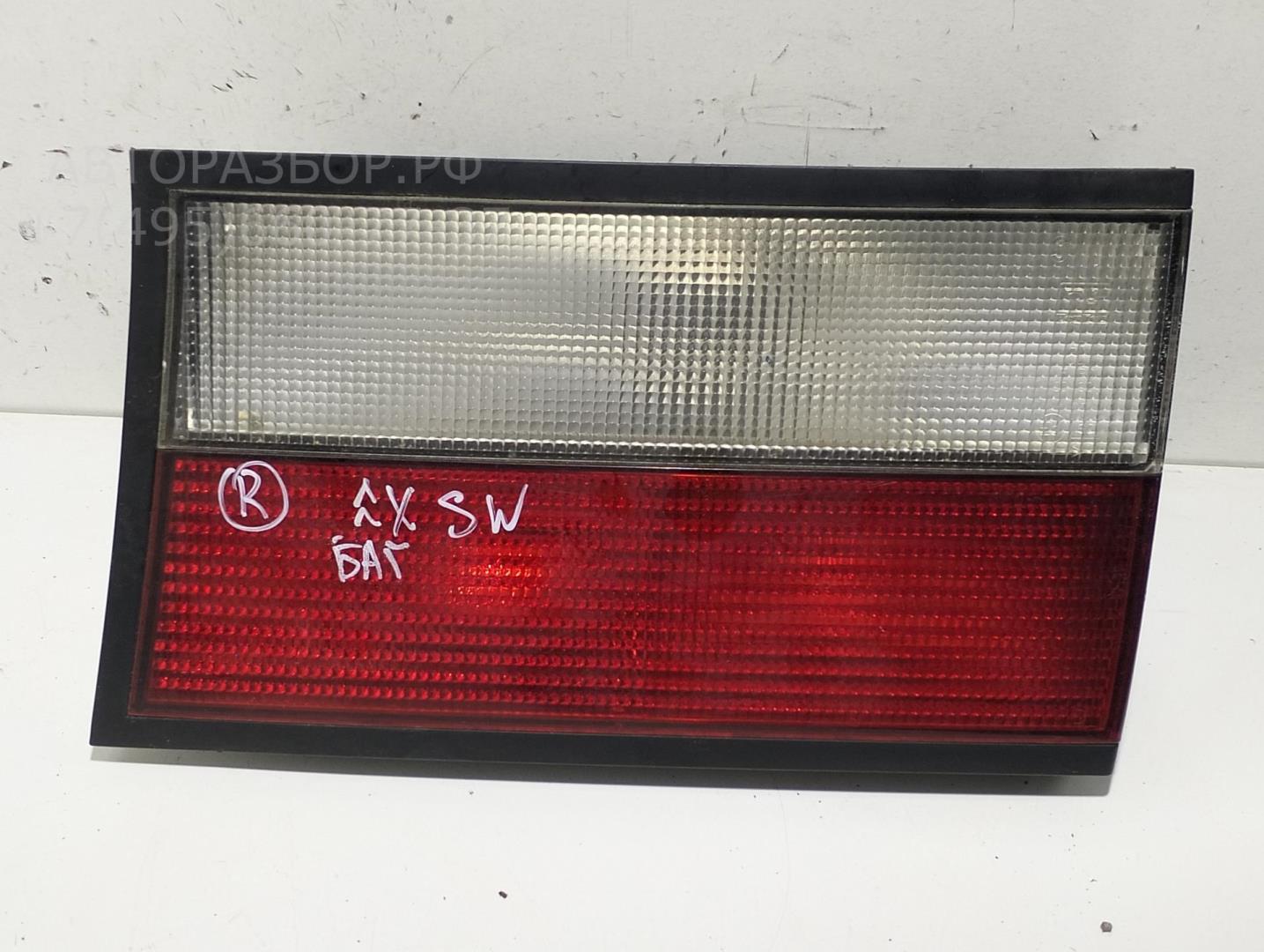 Фонарь задний внутренний правый