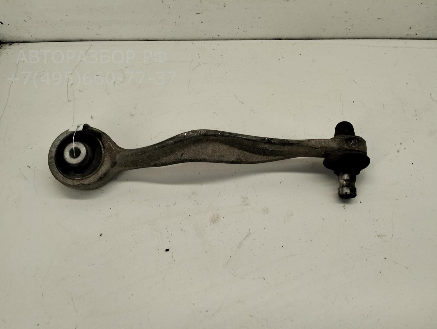 Рычаг передний правый