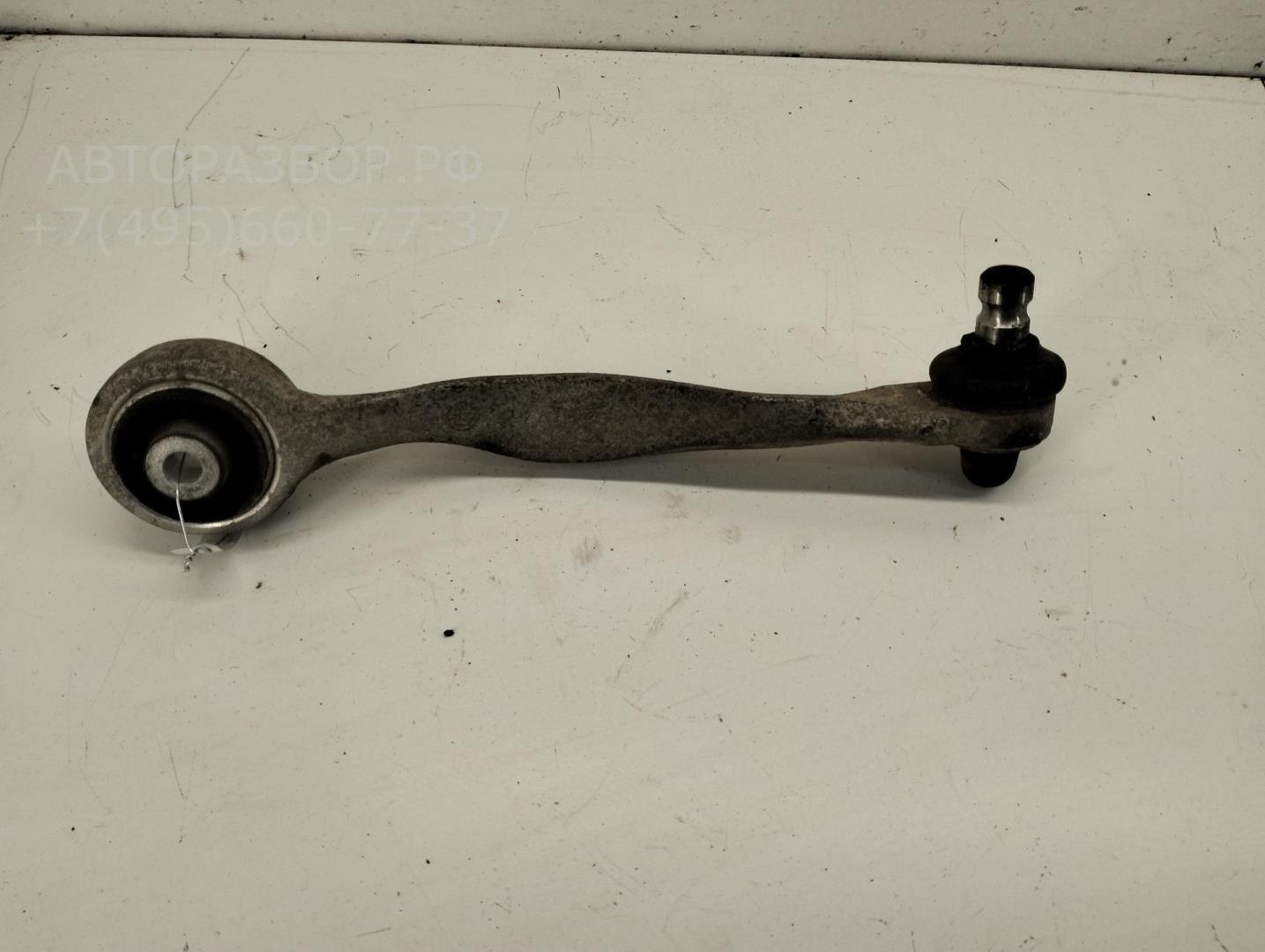 Рычаг передний правый