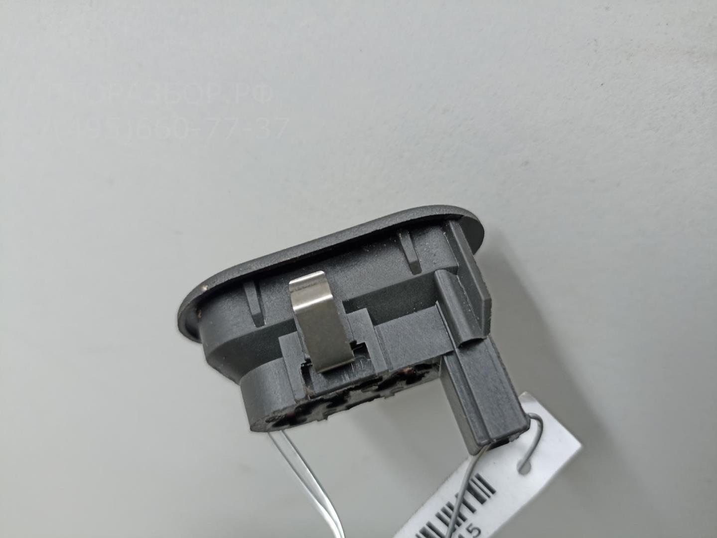 Кнопка стеклоподъемника