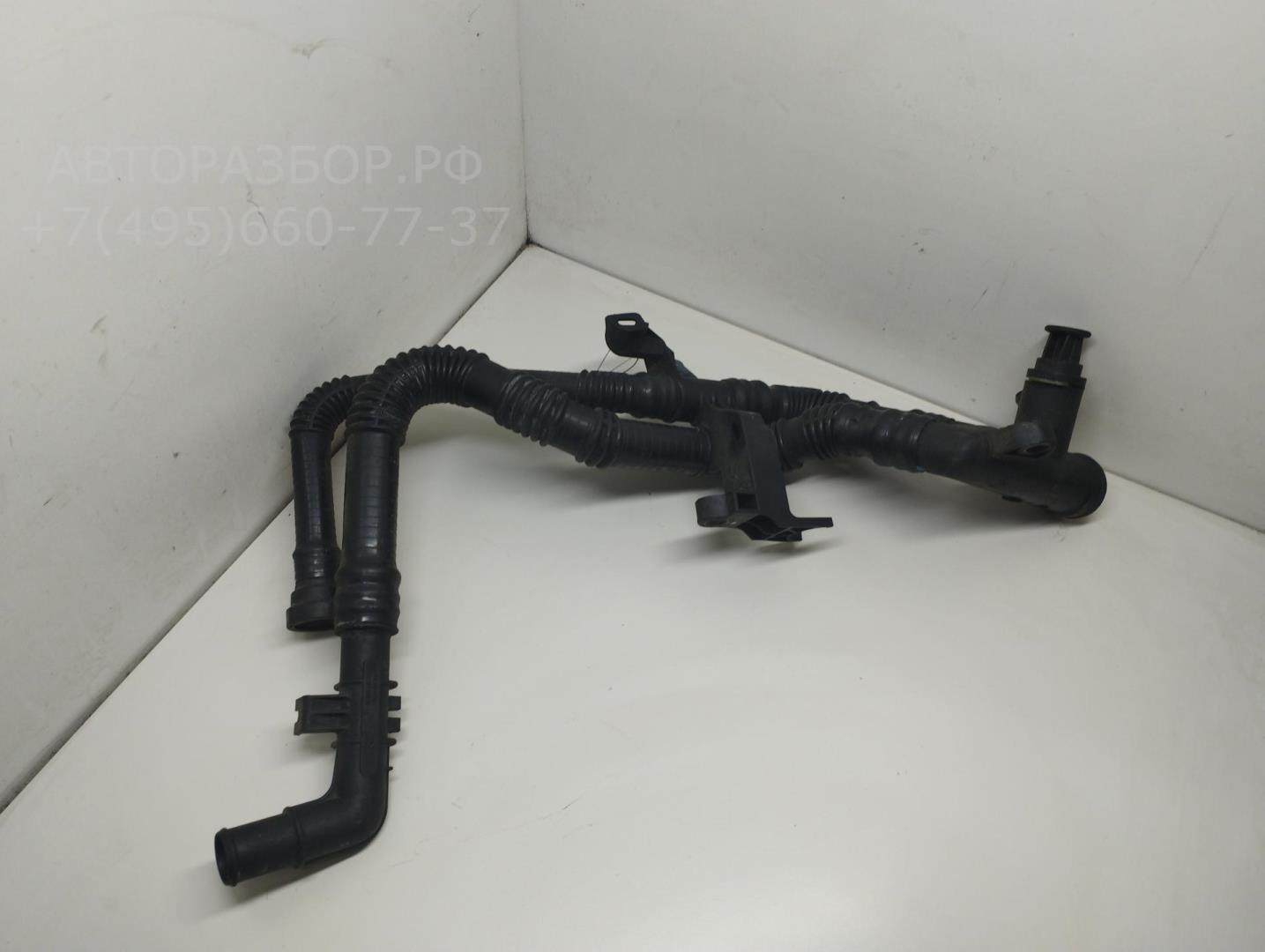 Трубка системы охлаждения