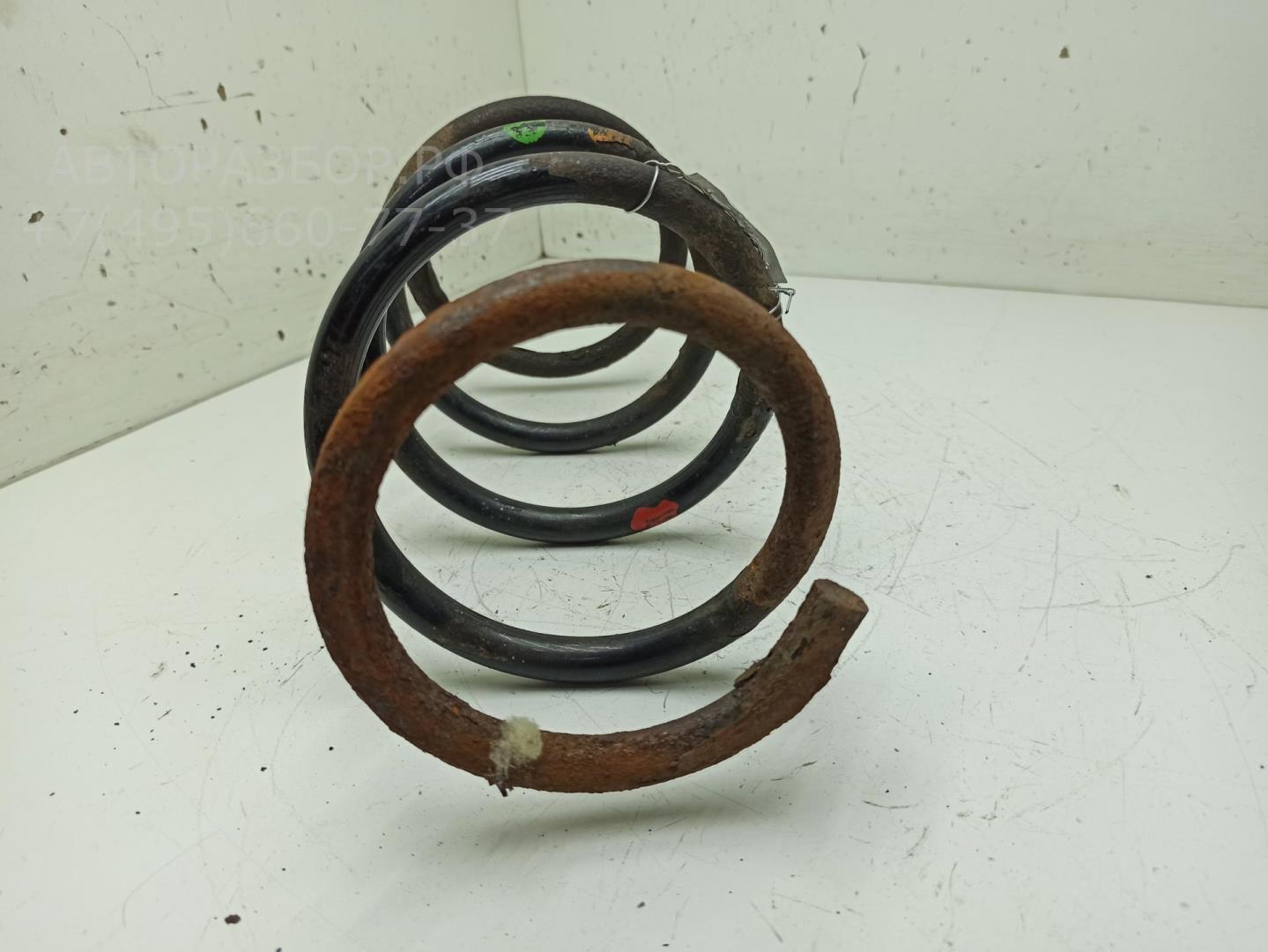 Пружина передняя