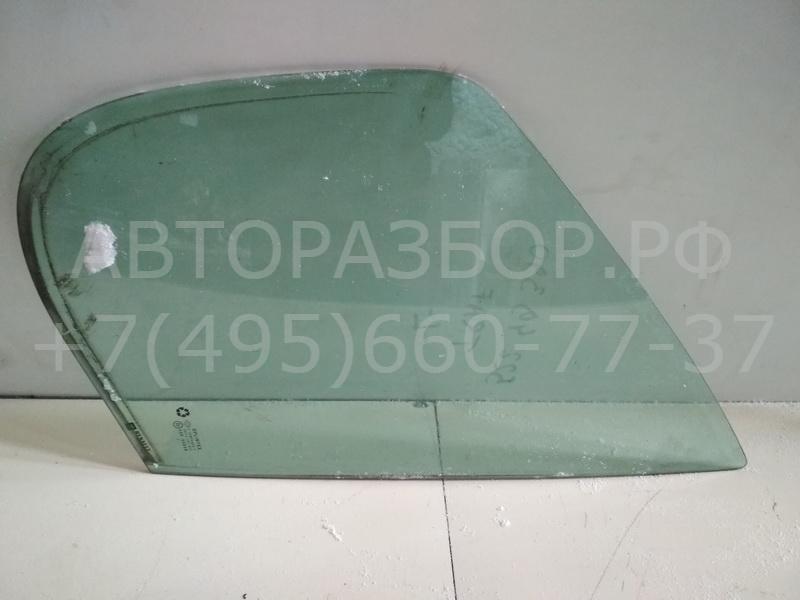 Стекло двери передней левой (форточка)