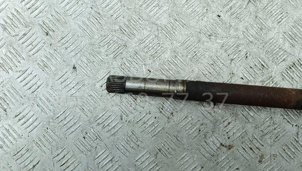 Полуось передняя правая