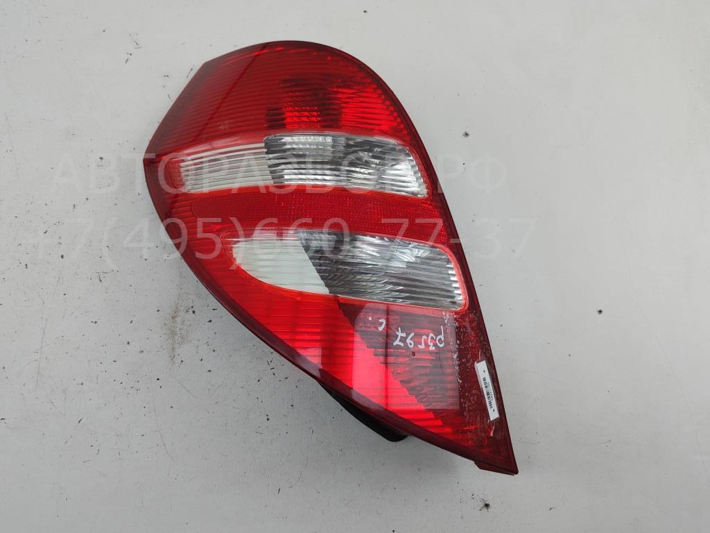 Фонарь задний левый