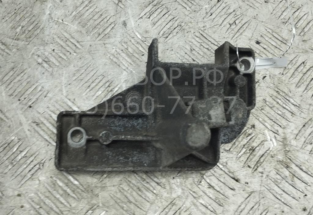 Кронштейн (сопут. товар)