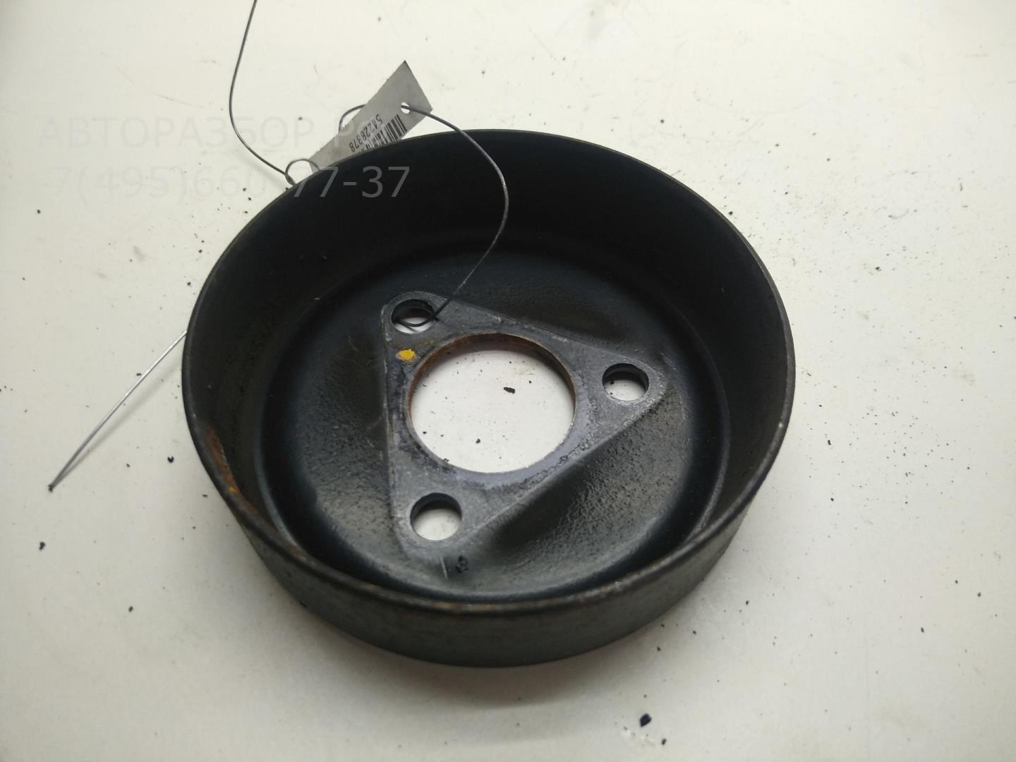 Шкив водяного насоса (помпы)