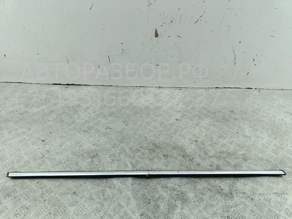 Накладка стекла заднего правого