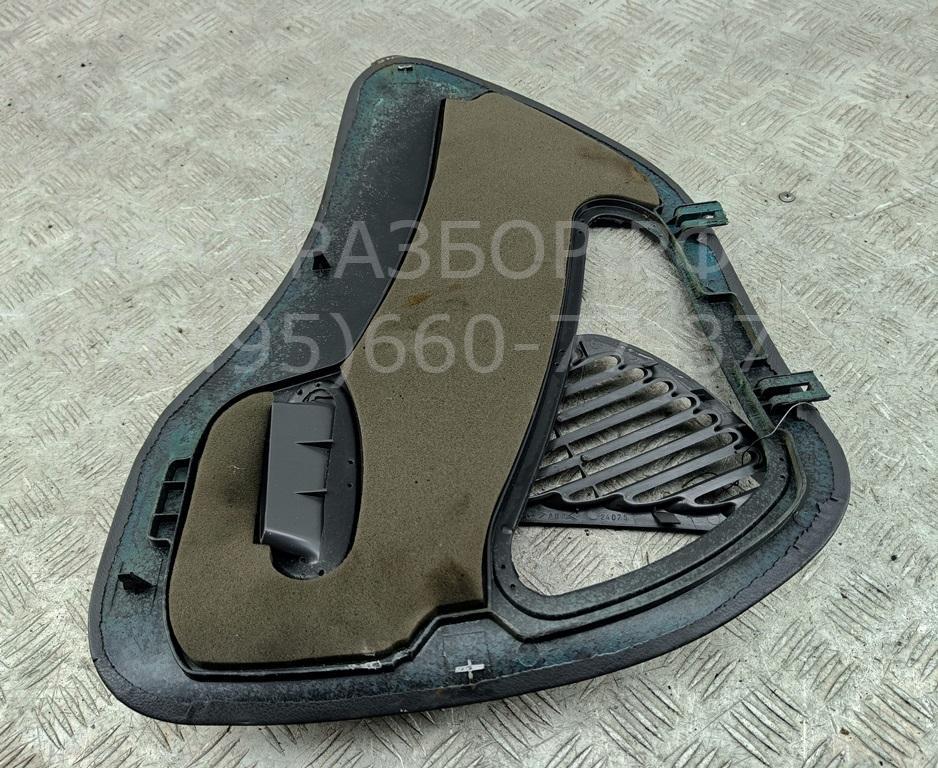 Обшивка багажника