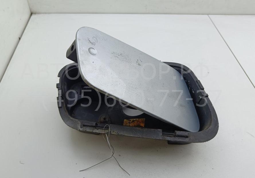 Лючок бензобака