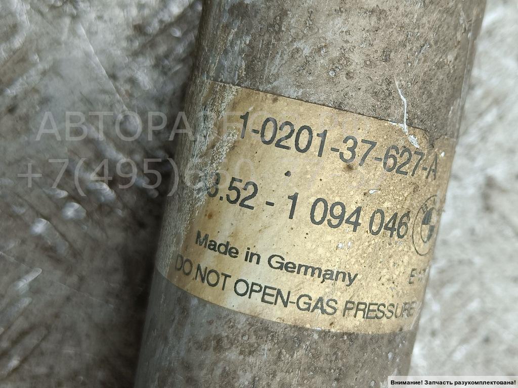 Амортизатор задний правый