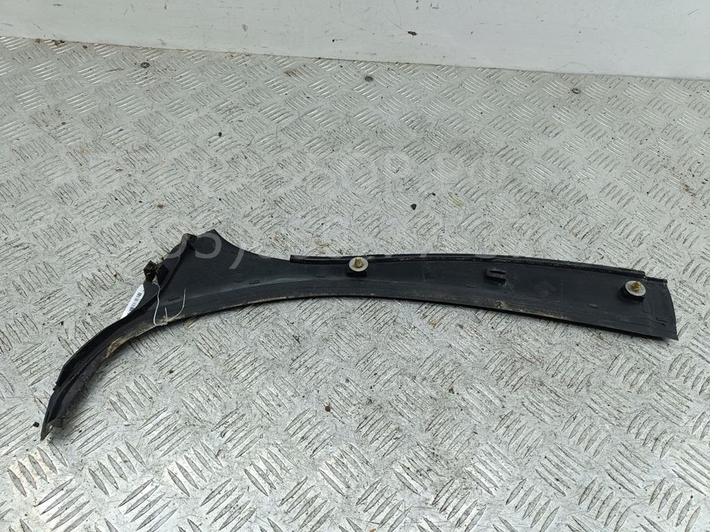 Решетка стеклоочистителей (Жабо)